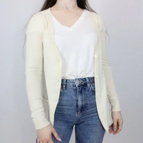*Gap Cream Bella Cardigan - Picture 8 of 8
